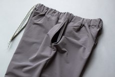 画像8: 4way Nylon Easy Taperd Pants｜CHARCOLE (8)