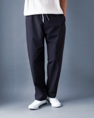 画像1: 4way Nylon Easy Taperd Pants｜BLACK (1)