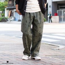 画像1: N.D. CAMO EAZY PANTS｜OLIVE (1)