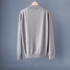 画像2: 12G LIGHT WEIGHT MERINO MOCK NECK｜LIGHT GREY (2)