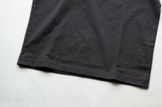 画像8: オーガニック超長綿タック衿Tシャツ｜ブラック (8)