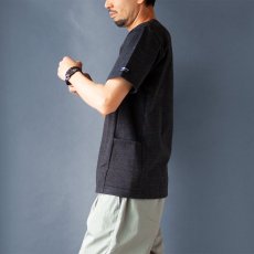 画像3: ペルー超長綿サイドポケットTシャツ｜チャコール (3)