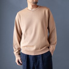 画像1: 18.5μm ウールVネックセーター｜キャメル (1)