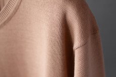 画像9: 18.5μm ウールVネックセーター｜キャメル (9)