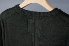 画像9: リネンウールクルーネックセーター｜グリーン (9)